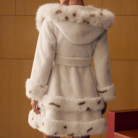 Elegant Women's Colorblock animal print details on ths Belted Faux Fur Coat - Picture 2 of 7